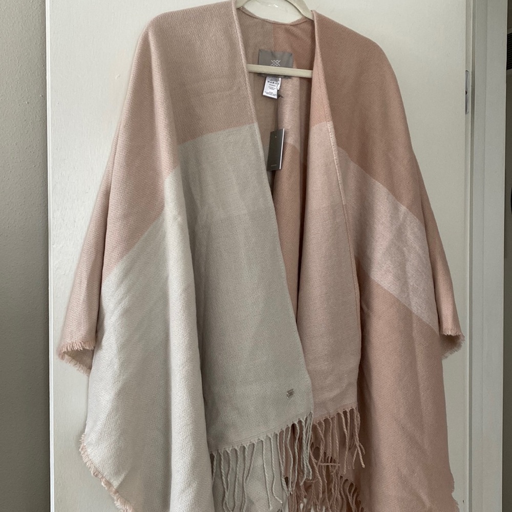 NWT Soia & Kyo Poncho